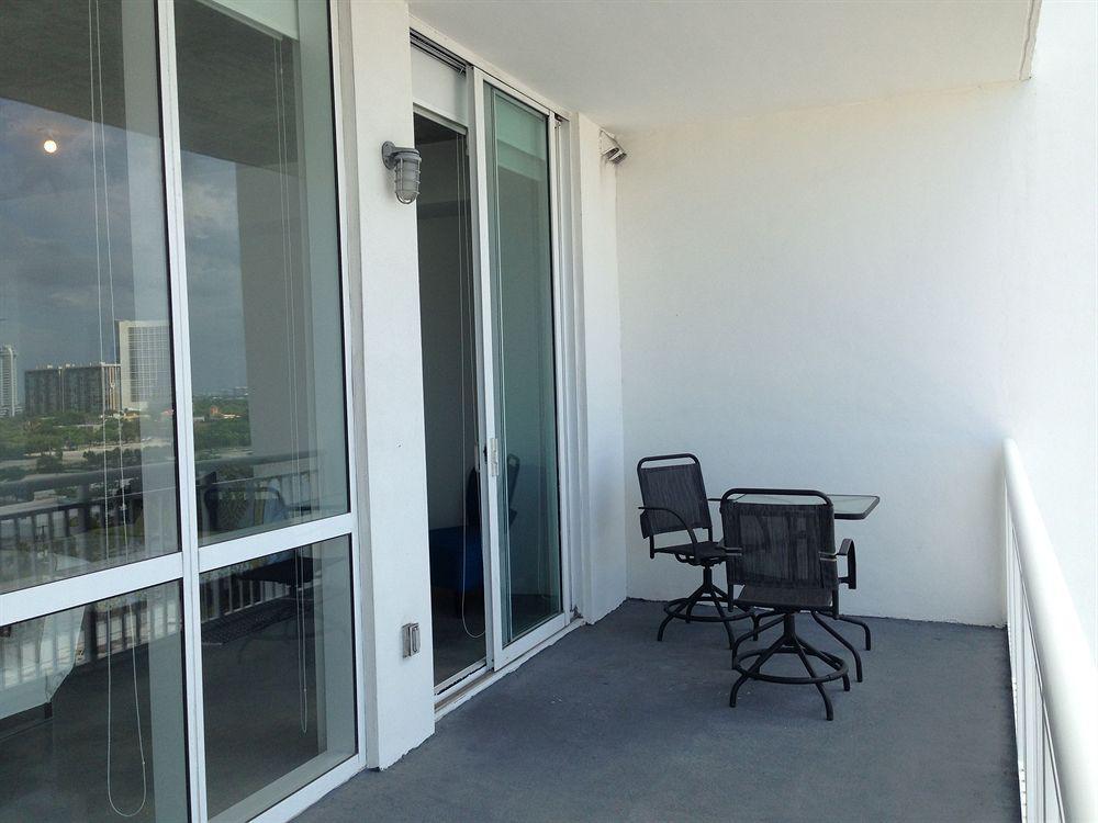 Real Living Hotel Residence Miami Extérieur photo
